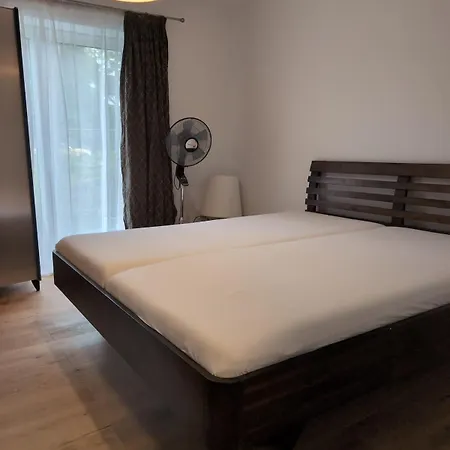 Komfortables 2-zimmer In Lägenhet Rinteln